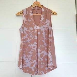 Women’s Top Worthington Size XS light brown/cream